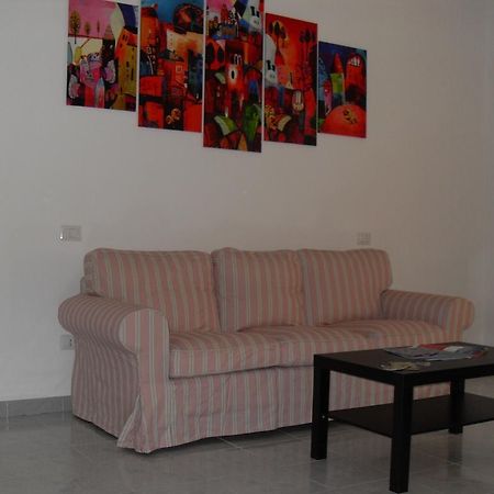 Flamingo B&B Cagliari Buitenkant foto
