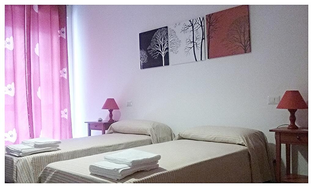 Flamingo B&B Cagliari Kamer foto