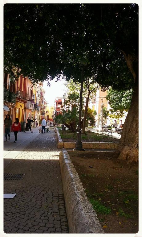 Flamingo B&B Cagliari Buitenkant foto